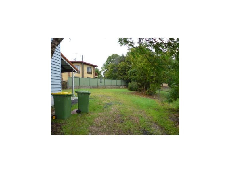 57 Brisbane Road, Bundamba QLD 4304