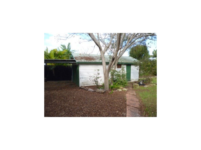 3 Ruskin Street, Eastern Heights QLD 4305