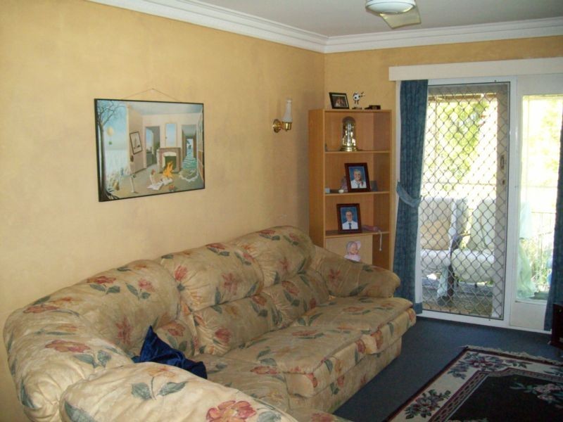 42 Lloyd George Street, Eastern Heights QLD 4305