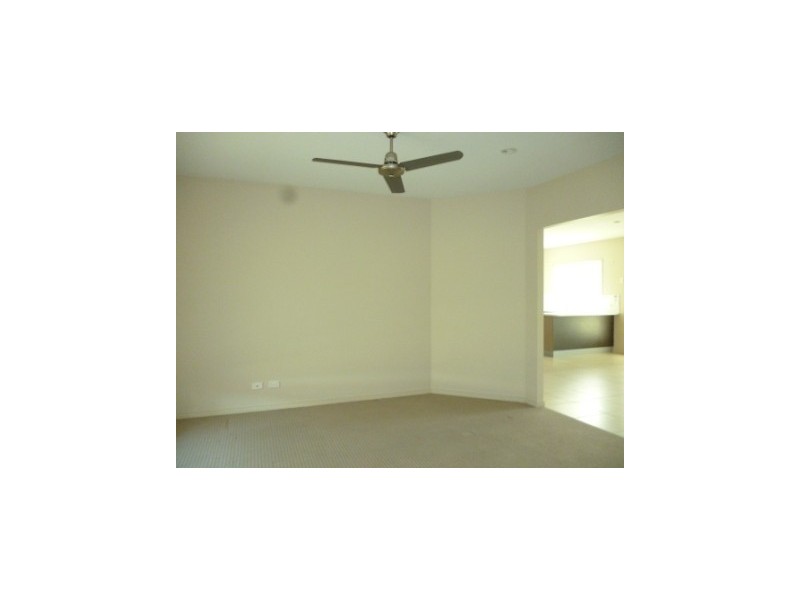 35 Eric Drive, Blackstone QLD 4304