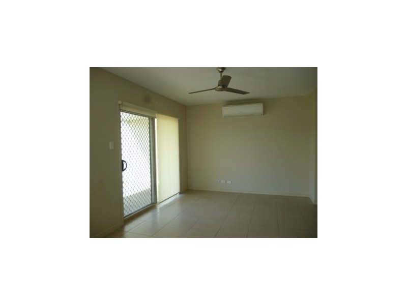 35 Eric Drive, Blackstone QLD 4304