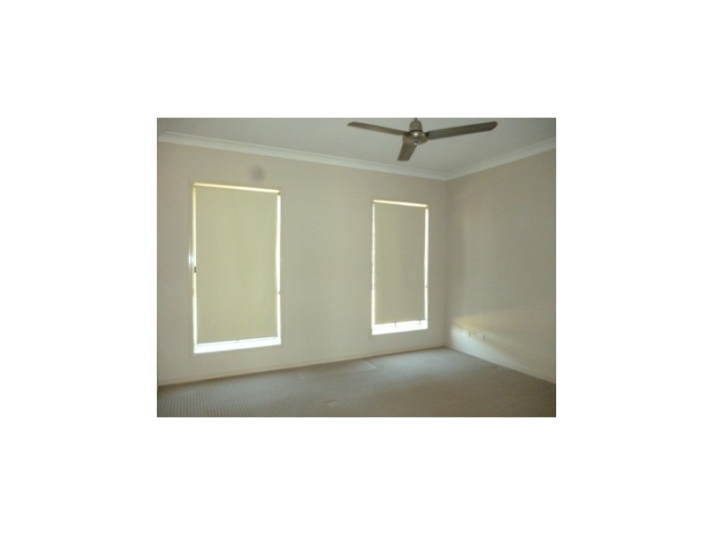 35 Eric Drive, Blackstone QLD 4304