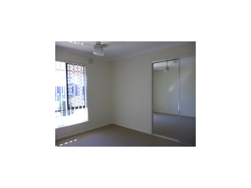 3 Iris Court, Yamanto QLD 4305