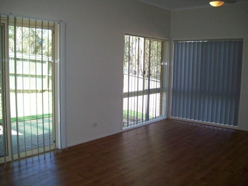 19 Edith Drive, North Ipswich QLD 4305