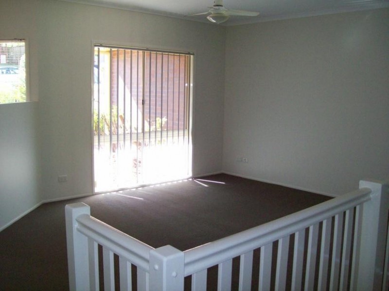 19 Edith Drive, North Ipswich QLD 4305