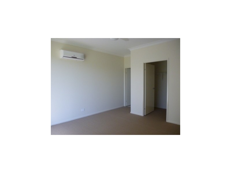 32 Tulip Street, Yamanto QLD 4305