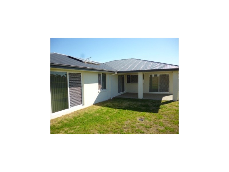 32 Tulip Street, Yamanto QLD 4305