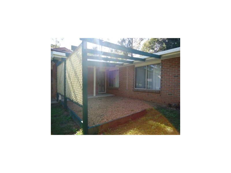 8 Naomai Street, Bundamba QLD 4304