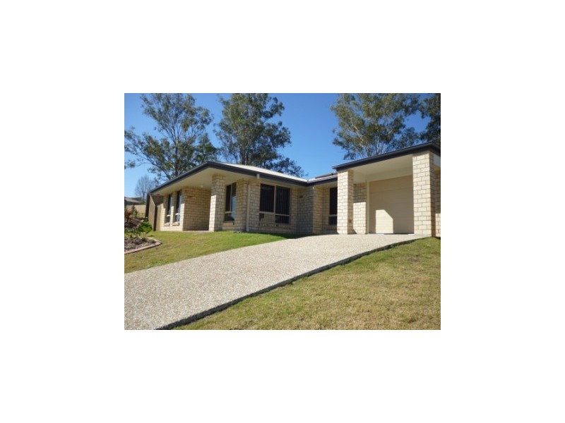 12 Bowen Place, Blackstone QLD 4304