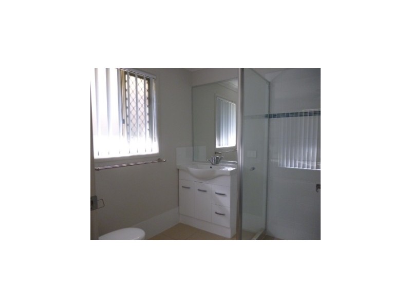 12 Bowen Place, Blackstone QLD 4304