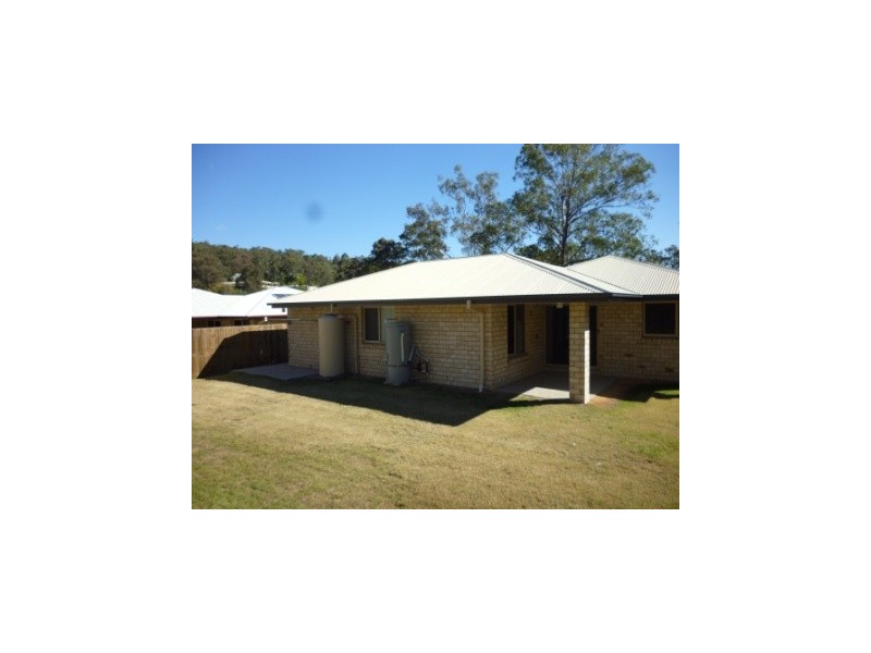 12 Bowen Place, Blackstone QLD 4304