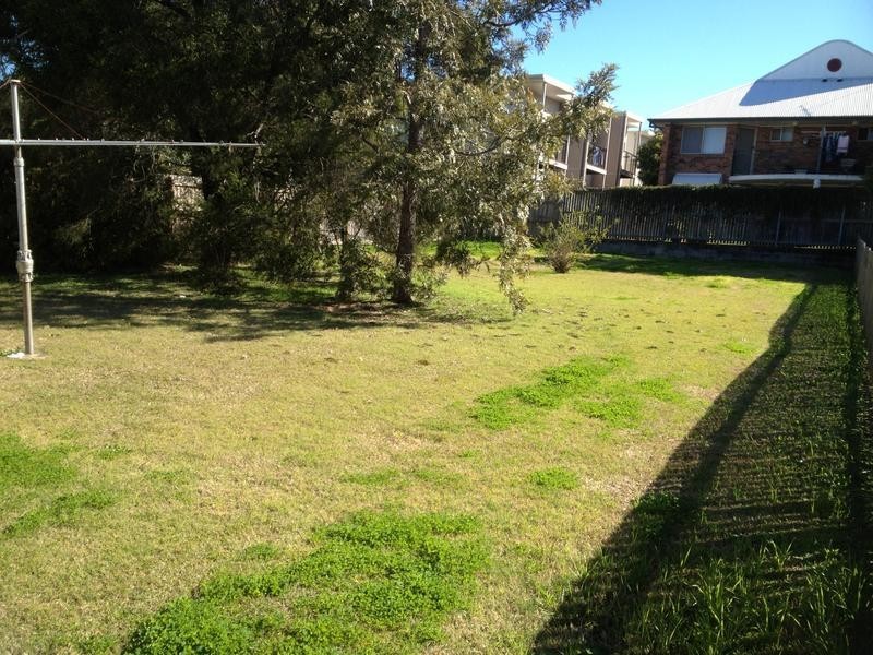 53 South Station Road, Booval QLD 4304