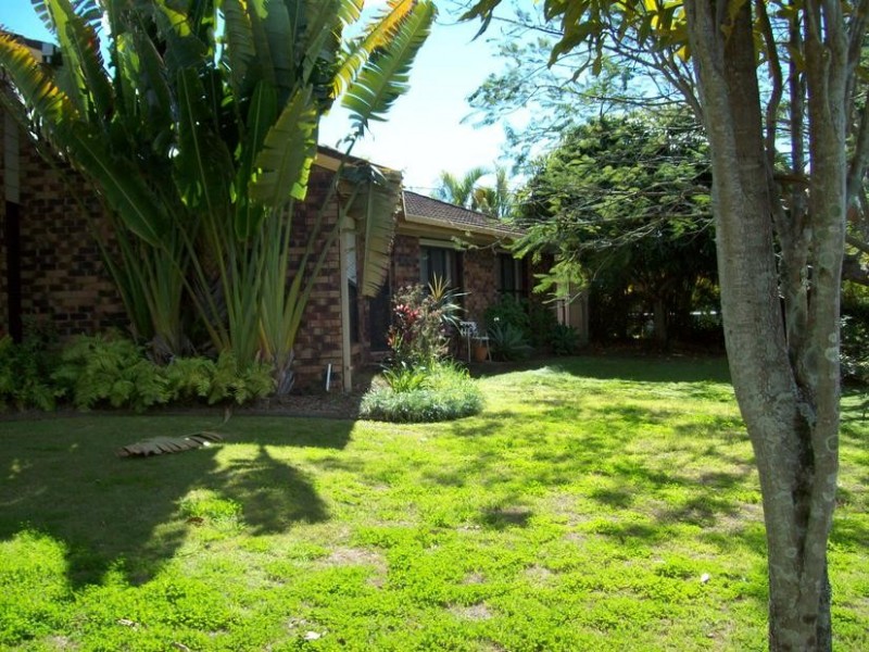 6 Bonnie Dundee Court, Bundamba QLD 4304