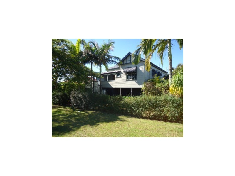 20 Walsh, Newtown QLD 4305