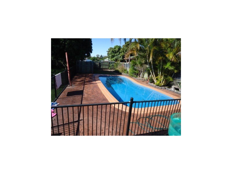 20 Walsh, Newtown QLD 4305