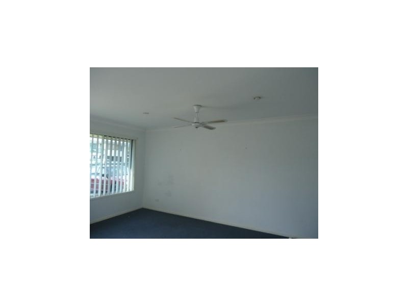 1 Colonial Court, Raceview QLD 4305