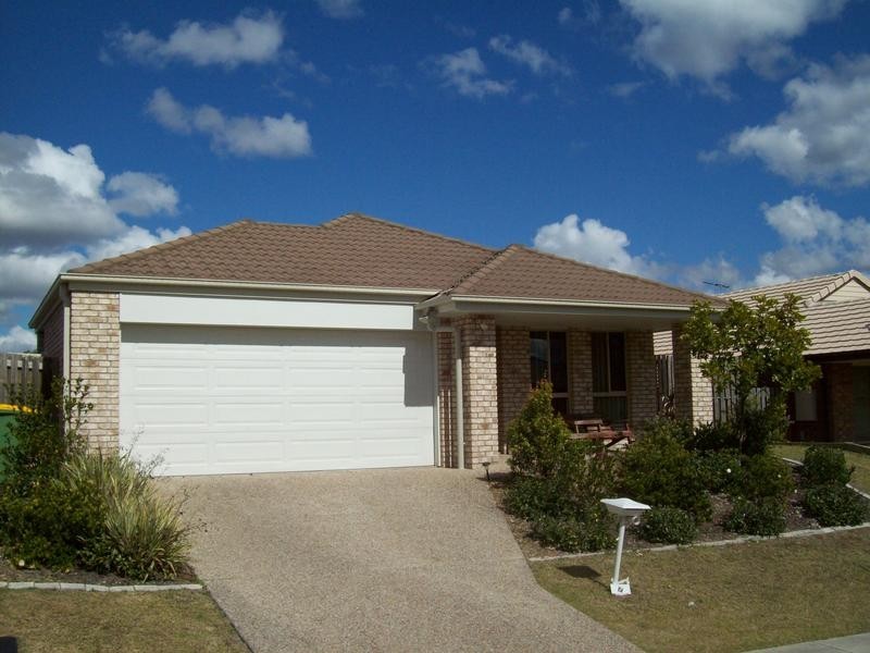 7 Staaten Street, Brassall QLD 4305