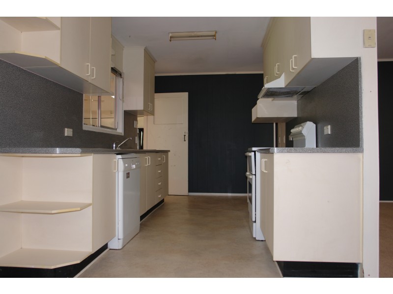 14 Callaghan Street, East Ipswich QLD 4305