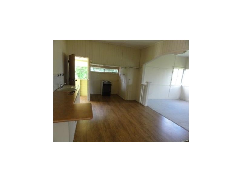 117 Cascade Street, Raceview QLD 4305