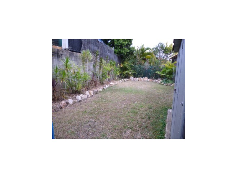 7 Pitceathly Street, Bundamba QLD 4304