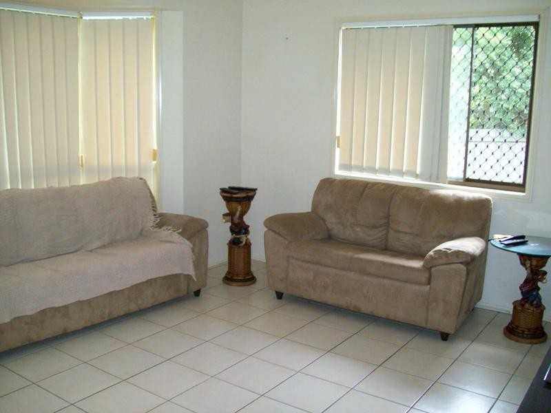 14 Phoenix Court, Churchill QLD 4305