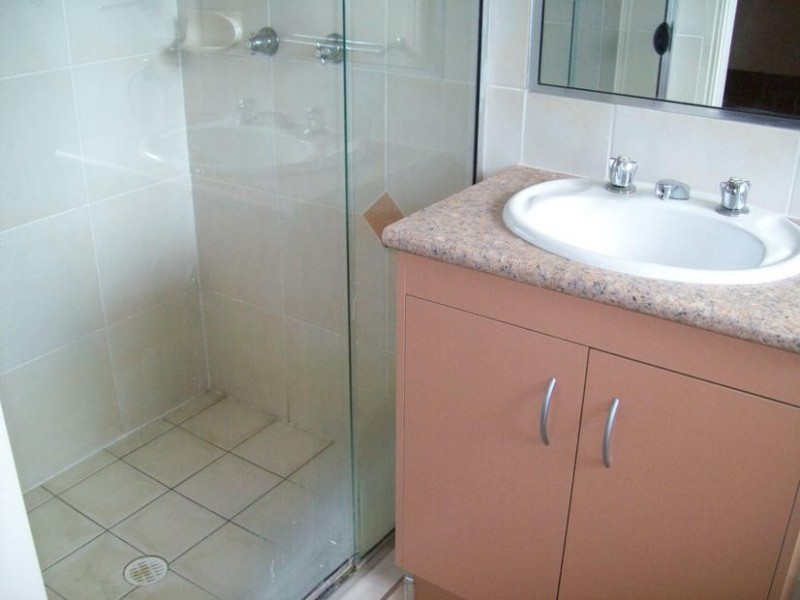 14 Phoenix Court, Churchill QLD 4305