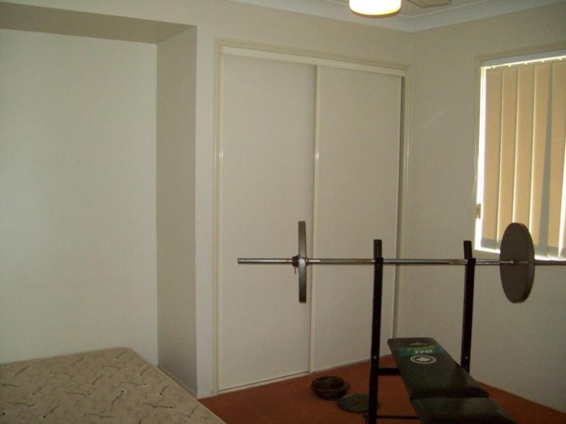 14 Phoenix Court, Churchill QLD 4305