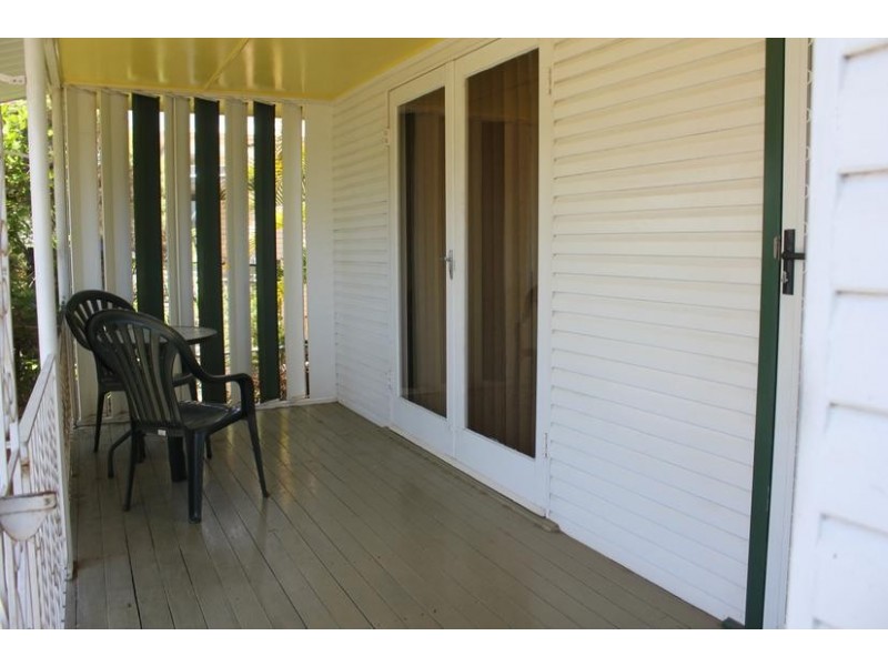 39 Grange Road, Eastern Heights QLD 4305