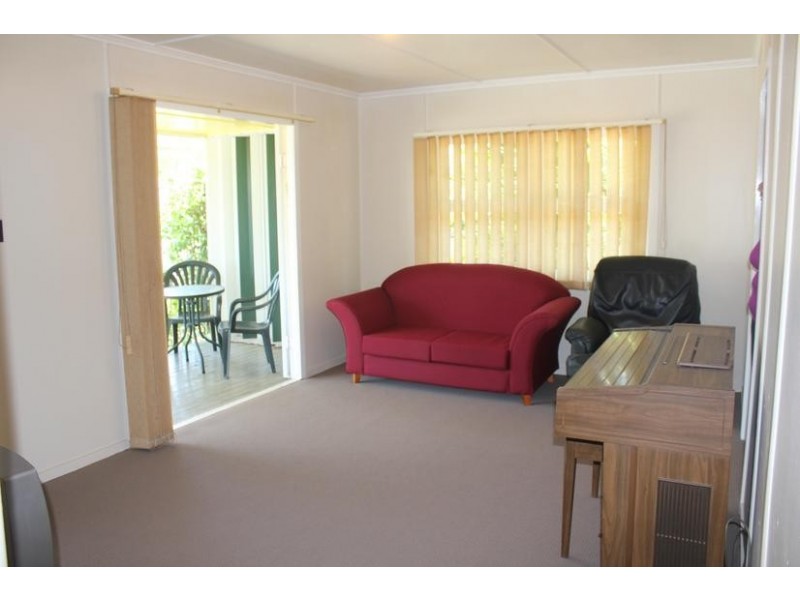 39 Grange Road, Eastern Heights QLD 4305