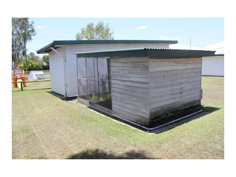 39 Grange Road, Eastern Heights QLD 4305