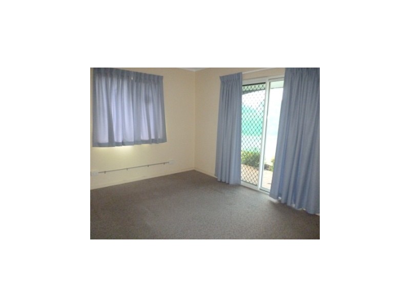 5 Barret Street, Flinders View QLD 4305