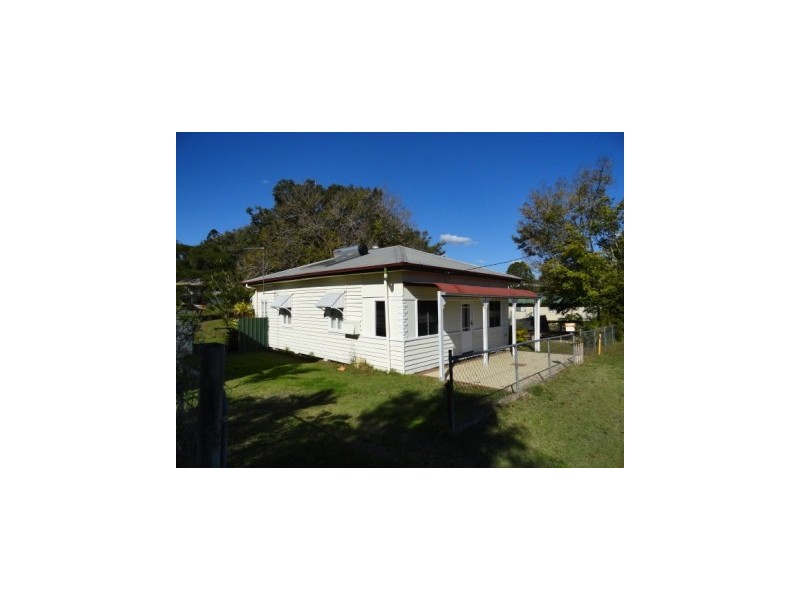 26 North Street, North Ipswich QLD 4305