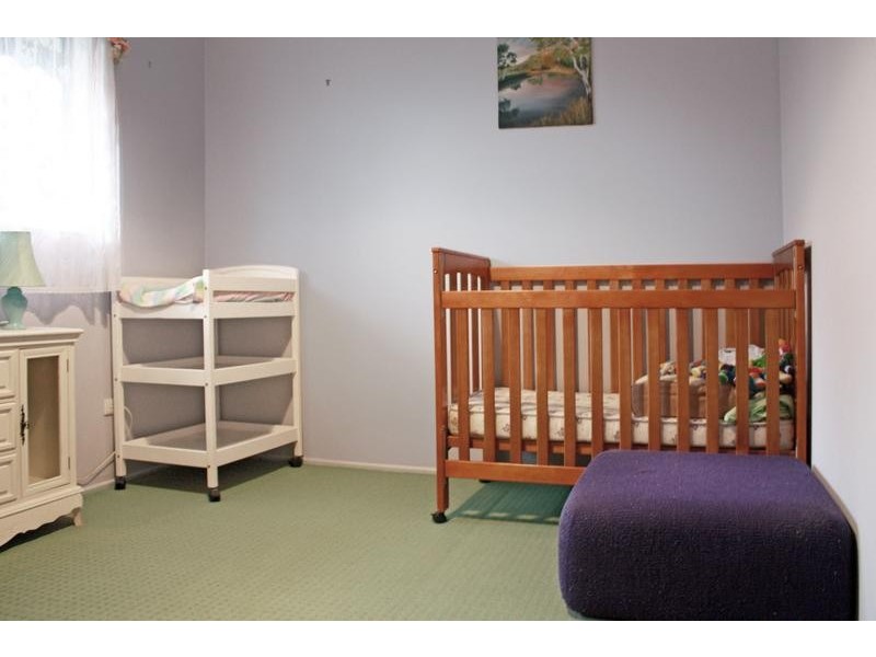 7 Johnston Street, Silkstone QLD 4304