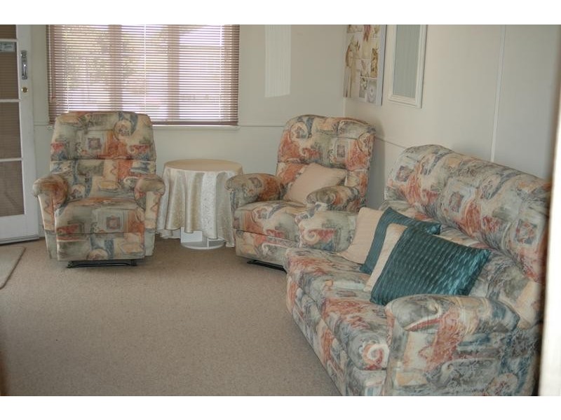 50 Alice Street, Silkstone QLD 4304