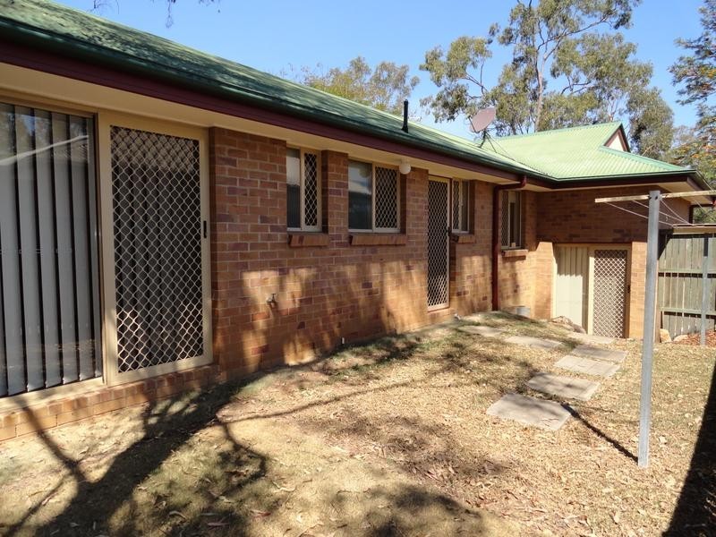 20 Edith Drive, North Ipswich QLD 4305