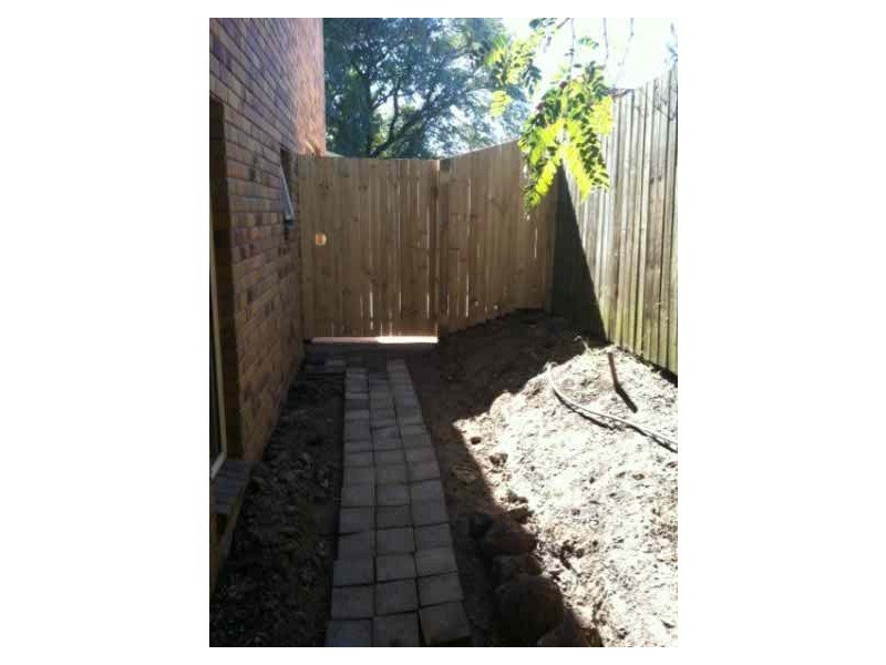 8/14 Spencer Street, Redbank QLD 4301