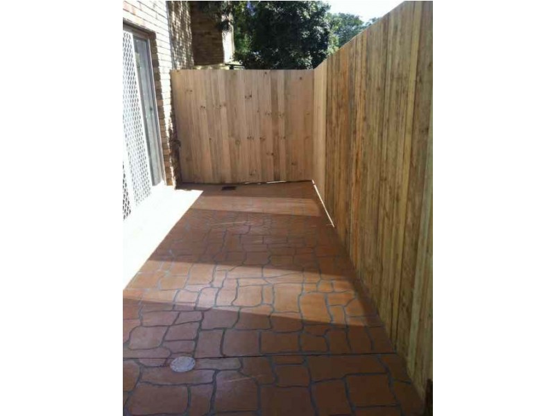 8/14 Spencer Street, Redbank QLD 4301