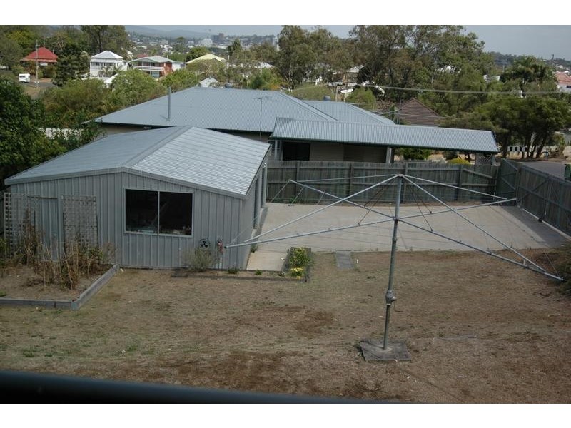 13 Hill Street, North Ipswich QLD 4305