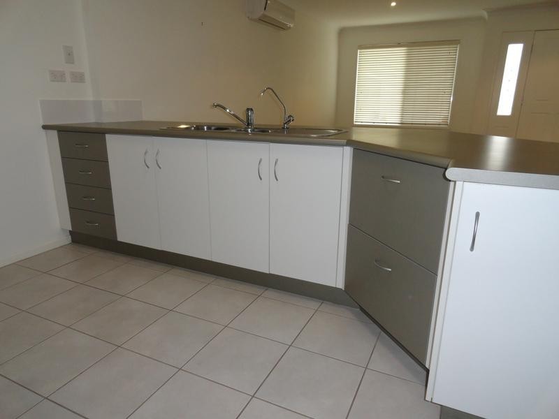 81/45 Sealy Street, Silkstone QLD 4304