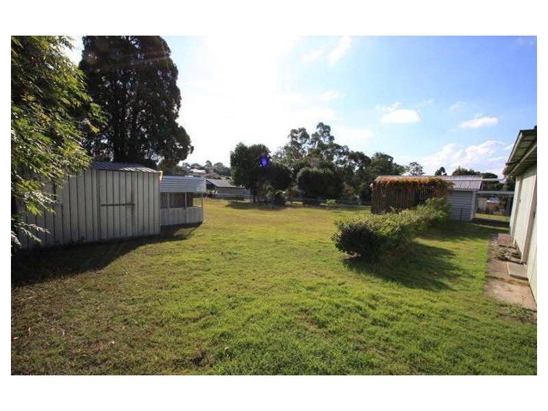 38 Alexandra Street, North Booval QLD 4304