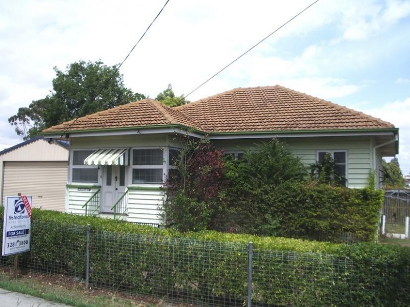 38 Alexandra Street, North Booval QLD 4304