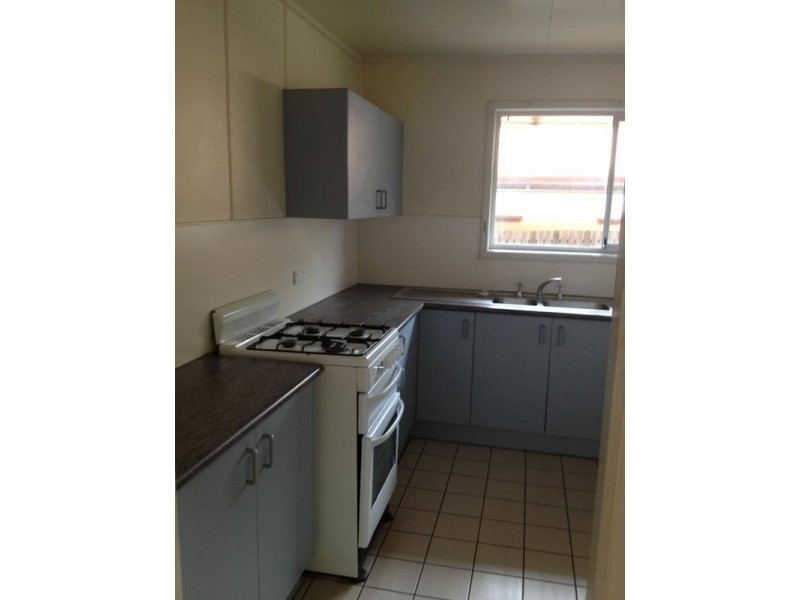 3 Dossie Street, Riverview QLD 4303