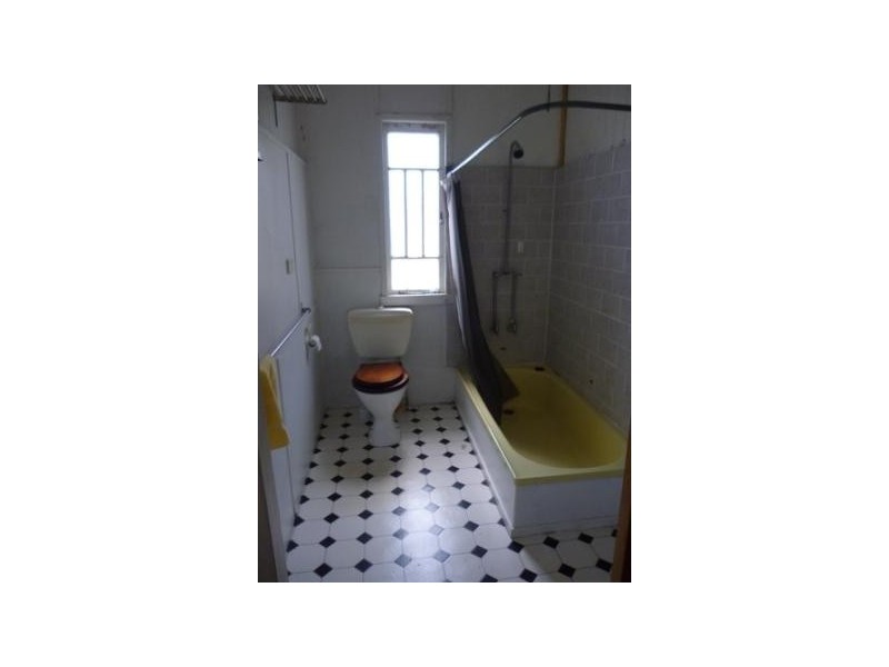 6 Jackson Street, Ipswich QLD 4305