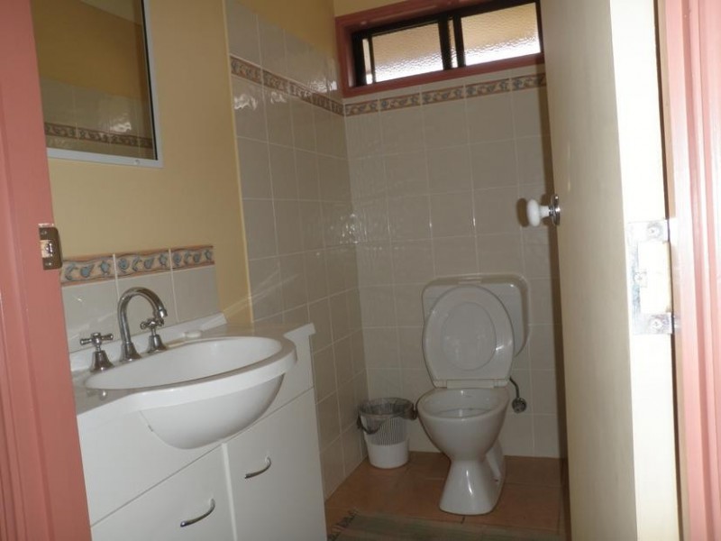 6 Bauer Street, Lowood QLD 4311