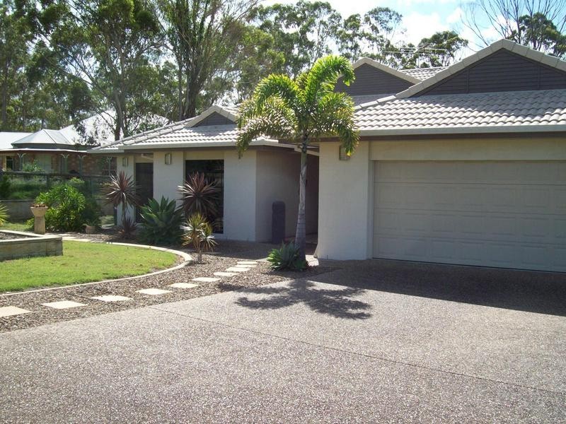 315 George Holt Drive, Mount Crosby QLD 4306