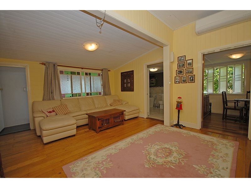 41 Frederick Street, Newtown QLD 4305