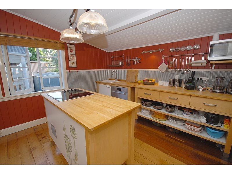 41 Frederick Street, Newtown QLD 4305