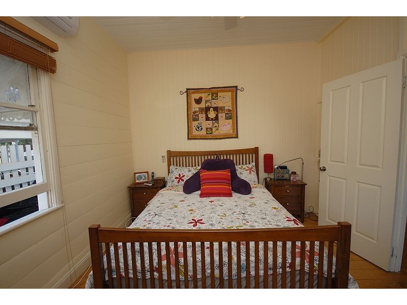 41 Frederick Street, Newtown QLD 4305