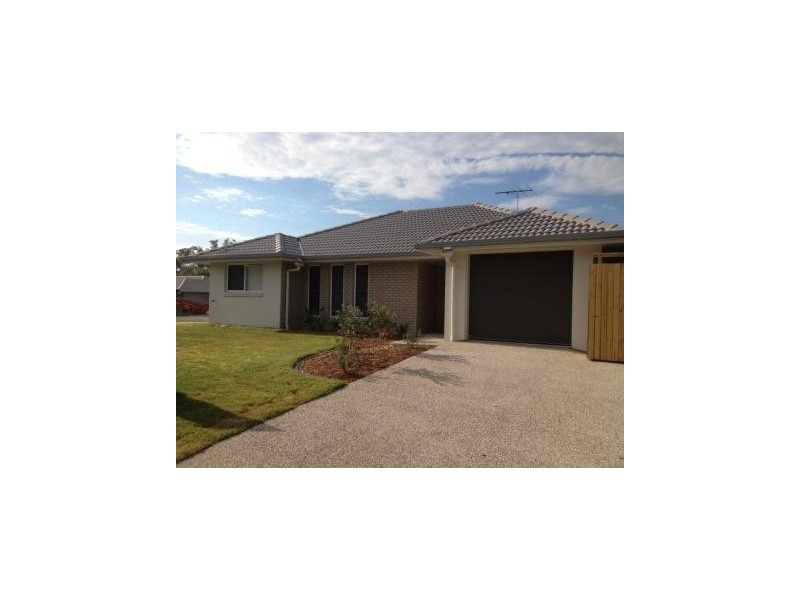 2/1 Ceres Street, Wulkuraka QLD 4305