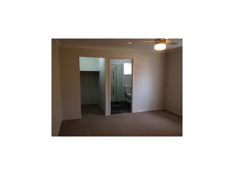 2/1 Ceres Street, Wulkuraka QLD 4305